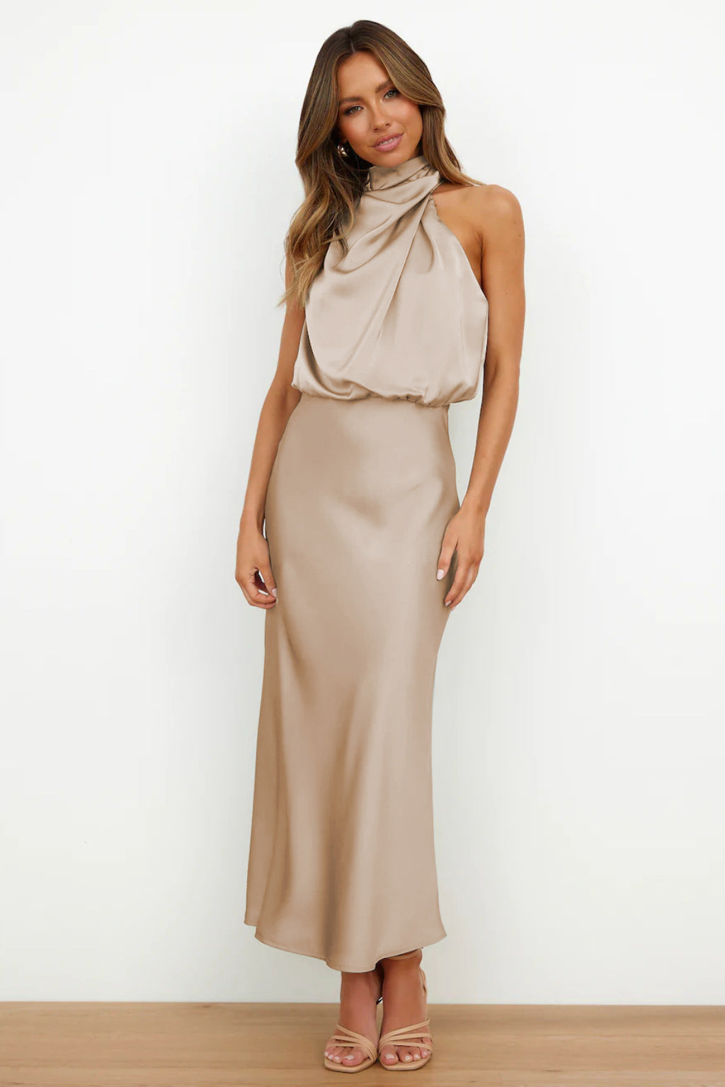 Aure - Elegant maxi dress