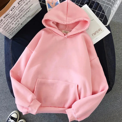 Charlotte - Hooded sweatshirt with a loose fit and crew neck for women