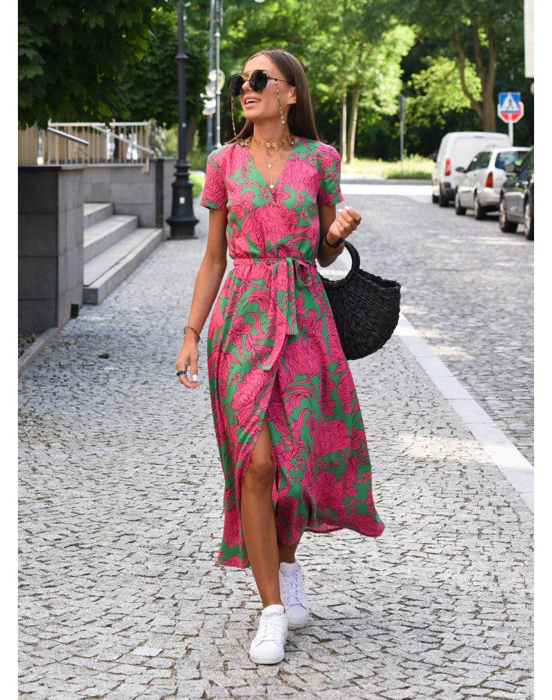 Elin | Romantic midi dress with floral design