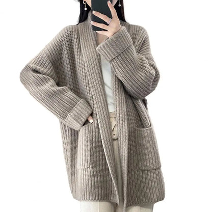 Olivia - Warm women's cardigan for fall and winter