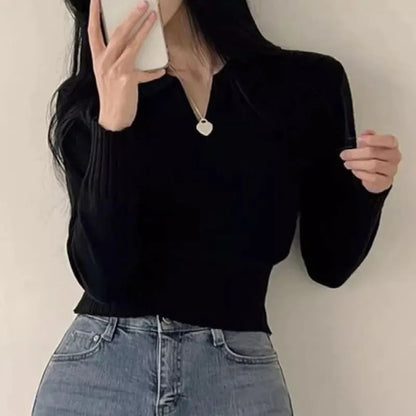 Cropped sweater with collar for women