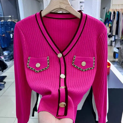 Long-sleeved sweater with pockets for women