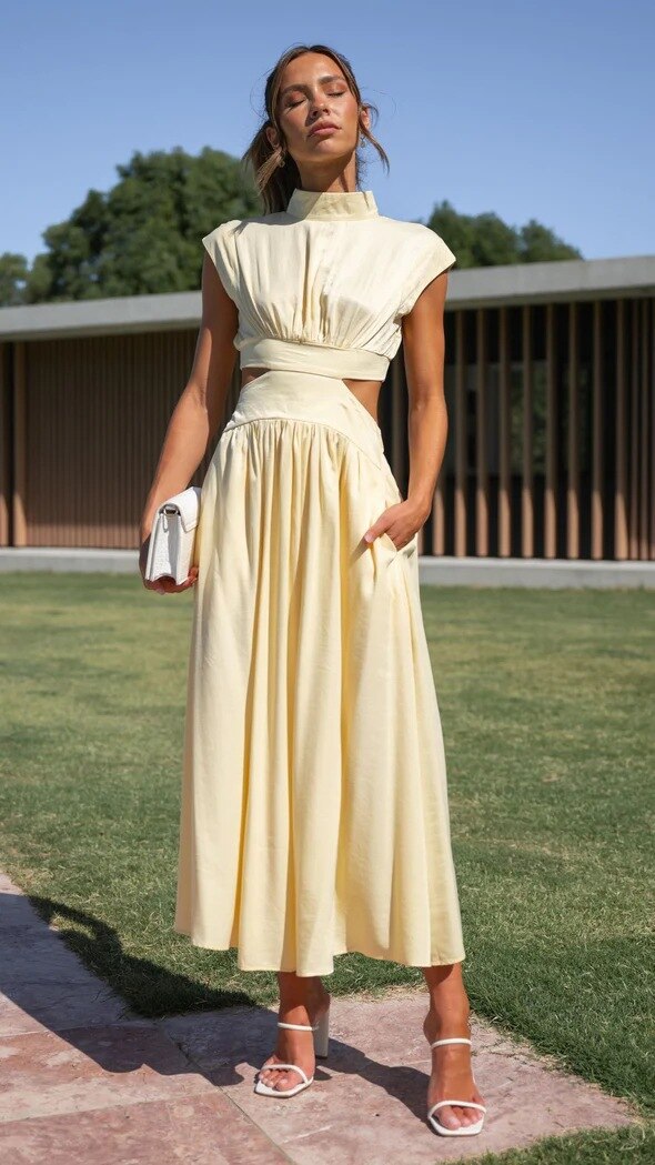 Victoria - Elegant midi dress