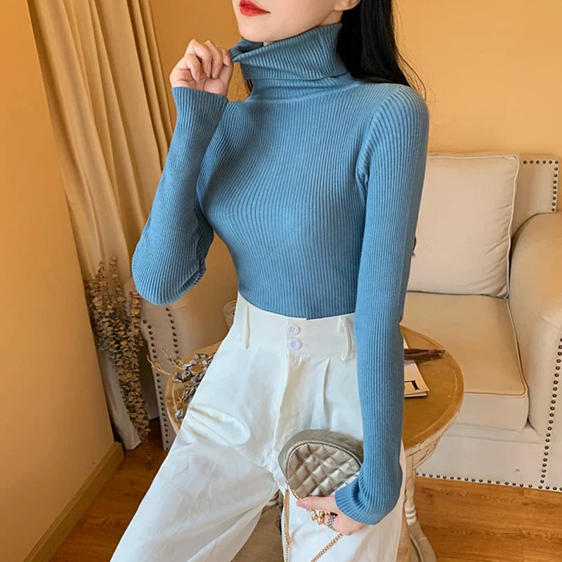 Turtleneck sweater with turn-up for women