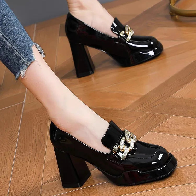 Square Heels Chain Pumps