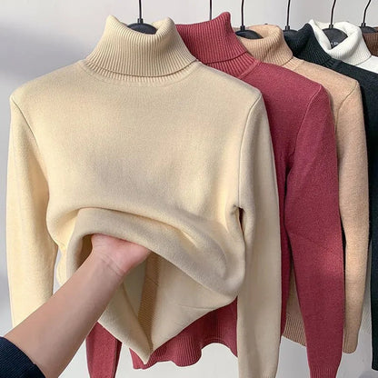 Velvet-lined turtleneck sweater for women