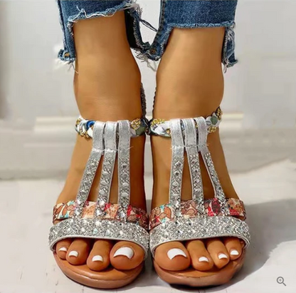 Mia - sandals with wedge heel