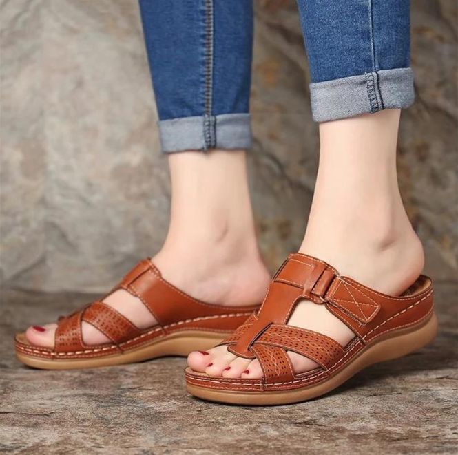 Simone - Orthopedic sandals for women