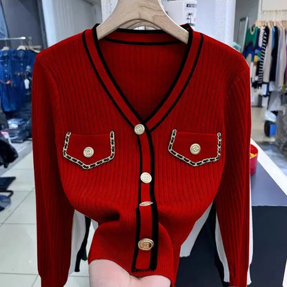 Long-sleeved sweater with pockets for women