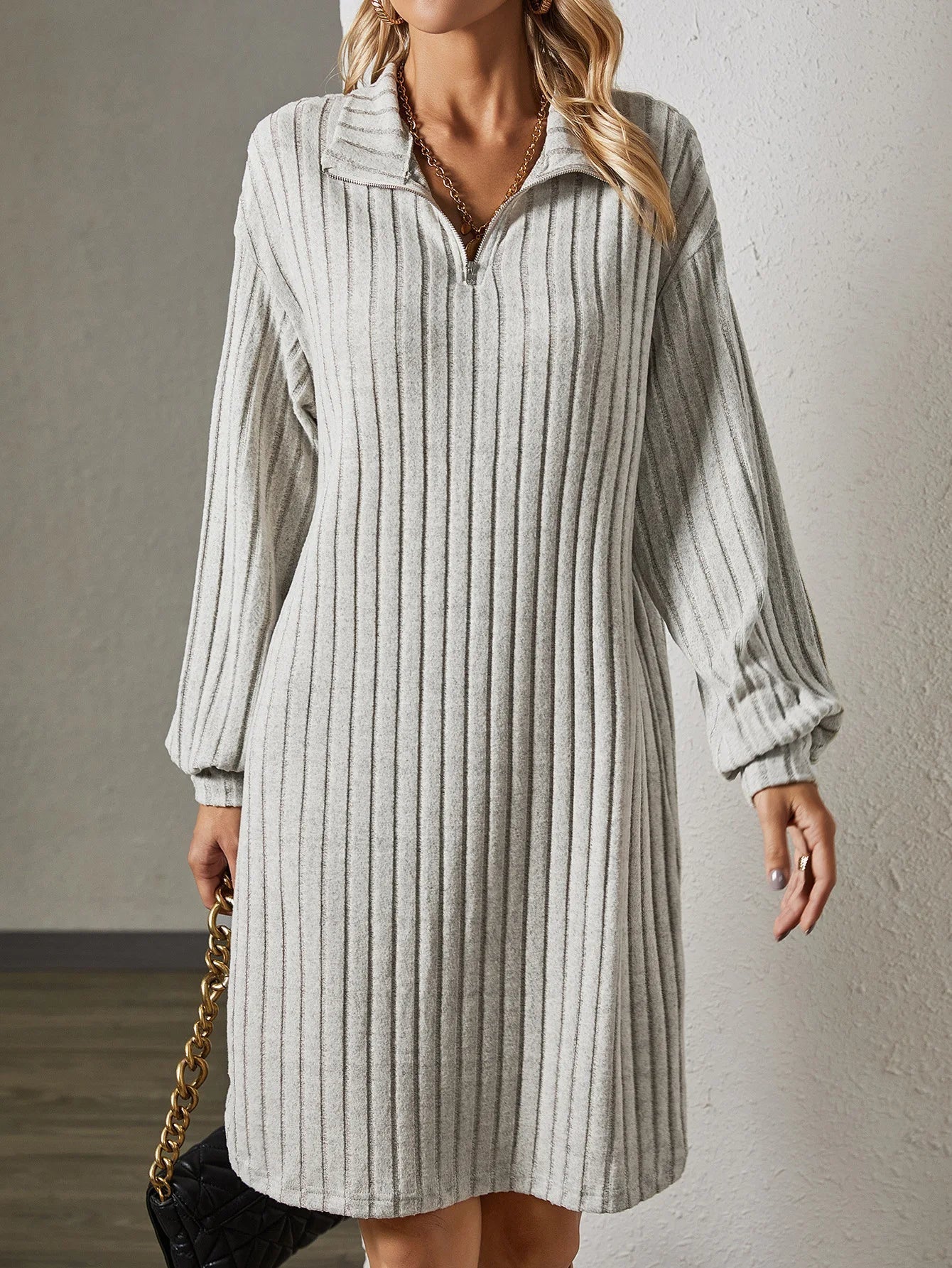 Diva l loose knit dress with long sleeves