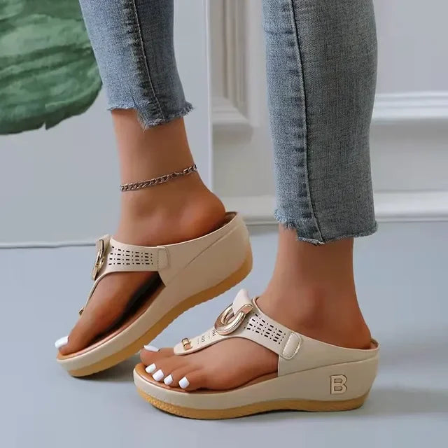 Aveta - Elegant non-slip orthopedic sandals