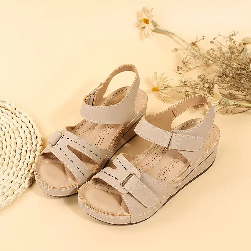 Summer - Elegant Summer Sandal with Heel