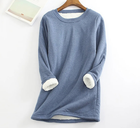 Warm ladies sweater with round neck