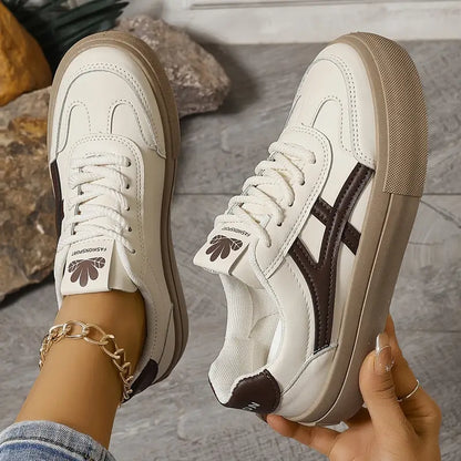 Stylish women's sneakers - Didiane