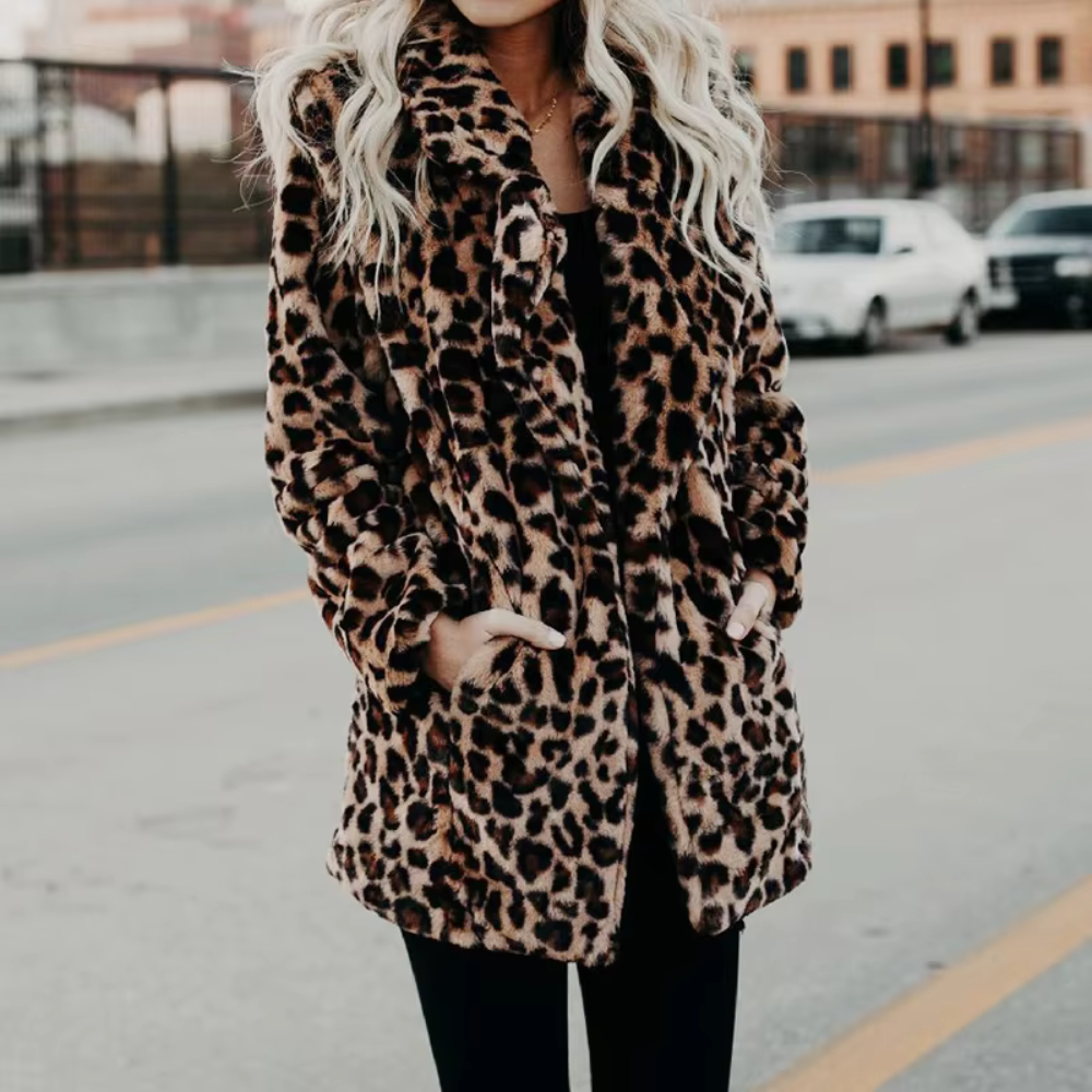 Willow - Warm leopard coat