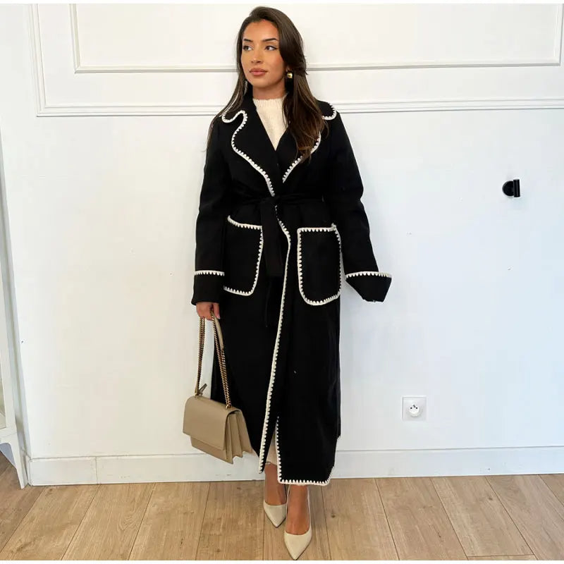 Lapel pocket coat for women