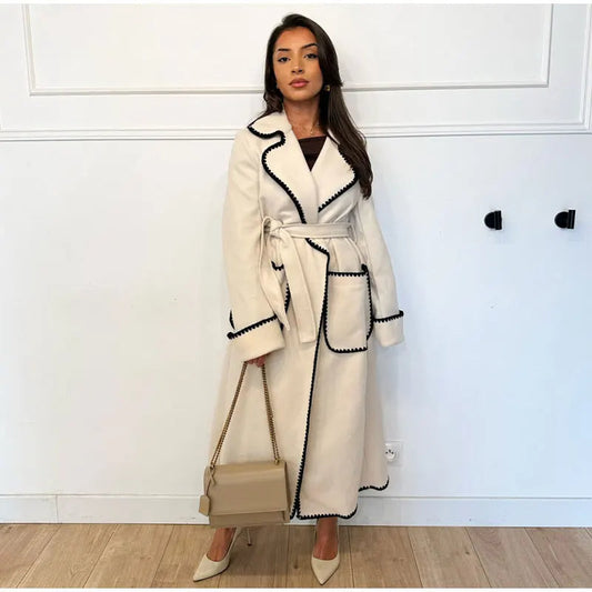 Lapel pocket coat for women