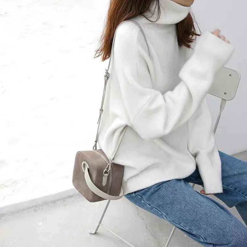 Loose turtleneck sweater - Zia