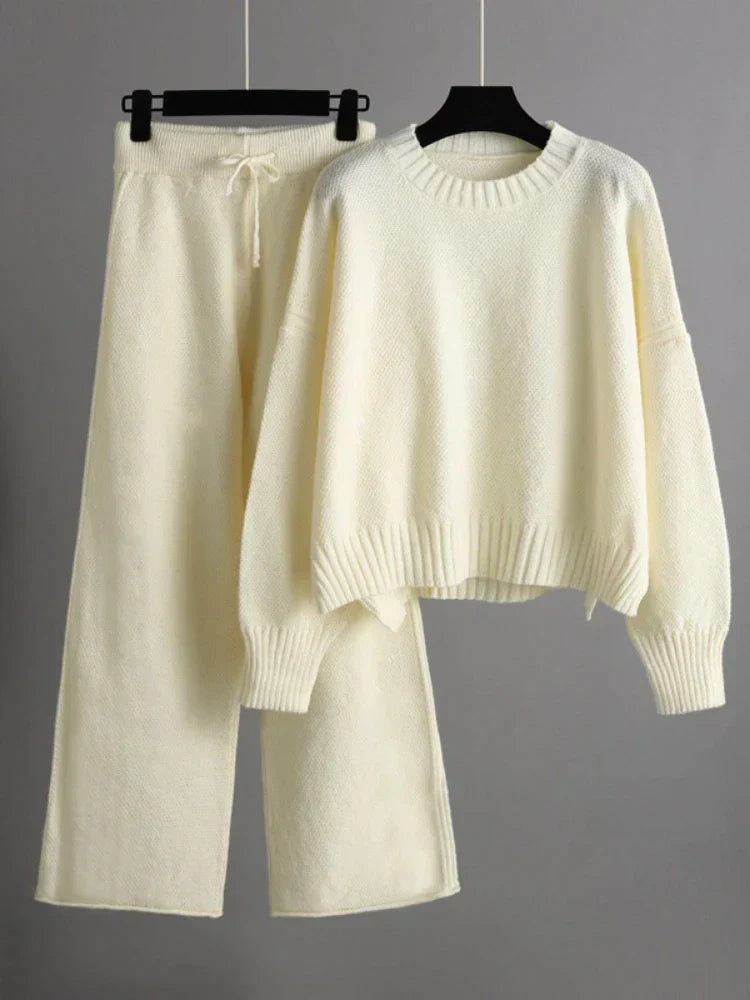 Elena - Winter Knit Duo: Sweater and Loose Pants for Women