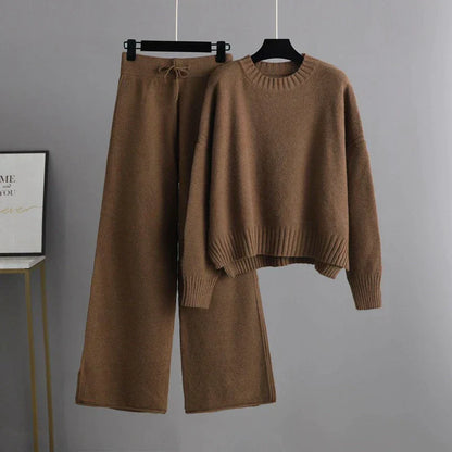 Elena - Winter Knit Duo: Sweater and Loose Pants for Women