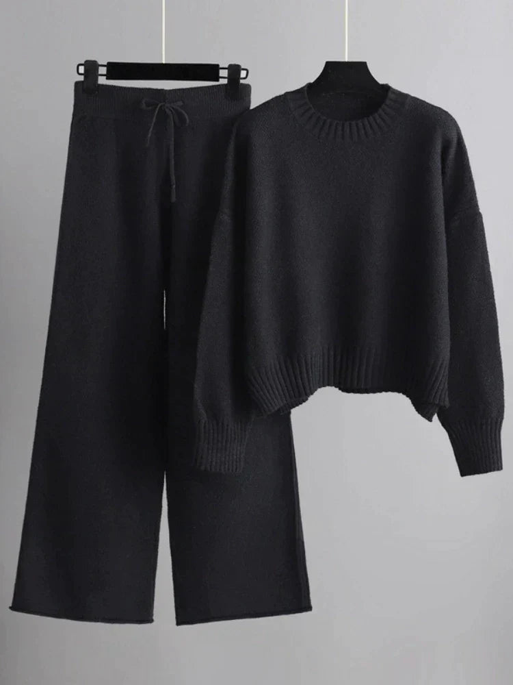 Elena - Winter Knit Duo: Sweater and Loose Pants for Women