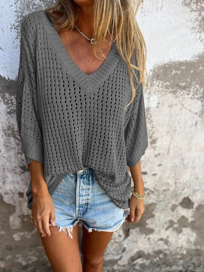 Karla - V-neck knit top