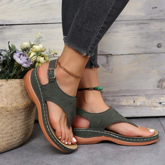 Emma - Buckle sandals for women