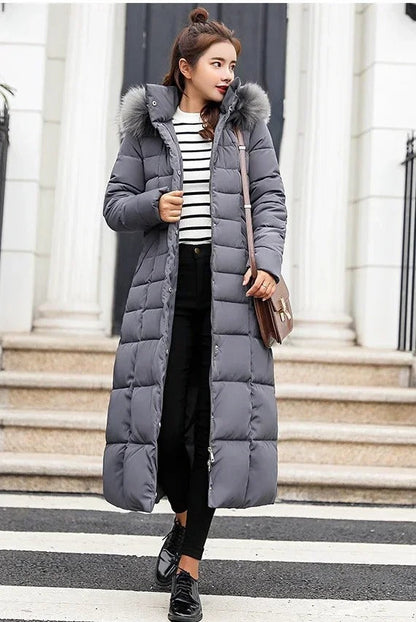 Padded ladies' coat with belt