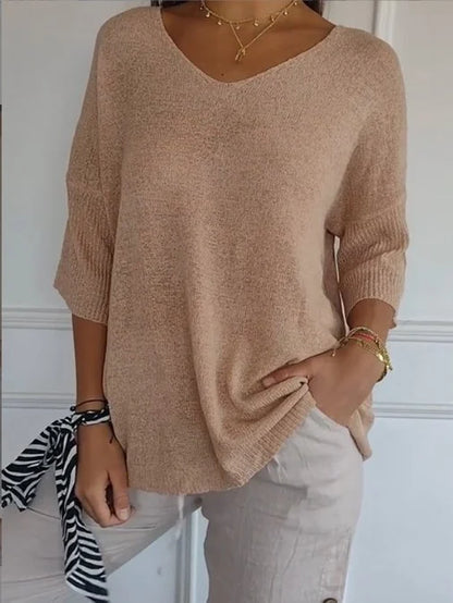 Brigitte - Unicolored V-Neck Knit Top