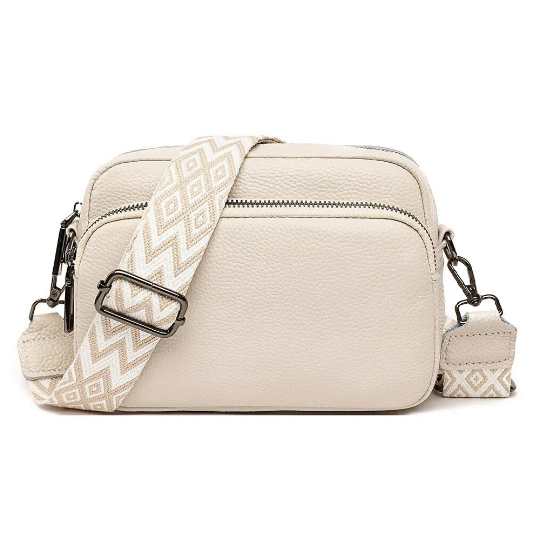 Carrie Messenger Bag | Sleek & Stylish