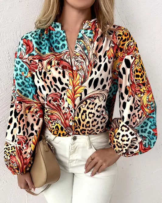 Leopard blouse with buttons