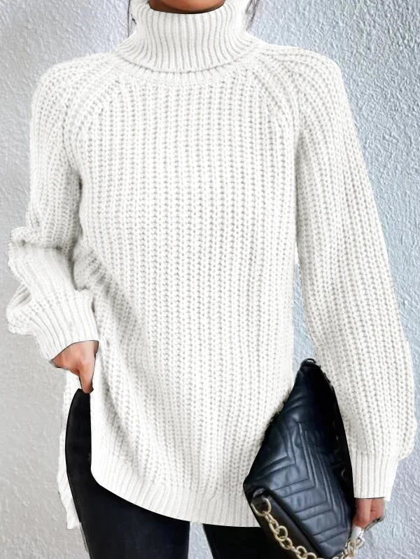 Kaiya | Warm women's turtleneck sweater