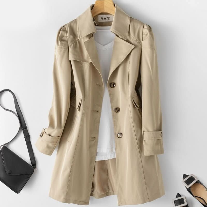 Modern elegance: trench coats for self-confident style setters