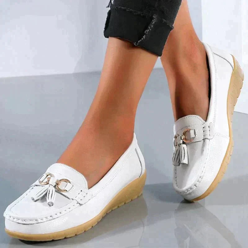 Women's flat shoes leather nurse shoes