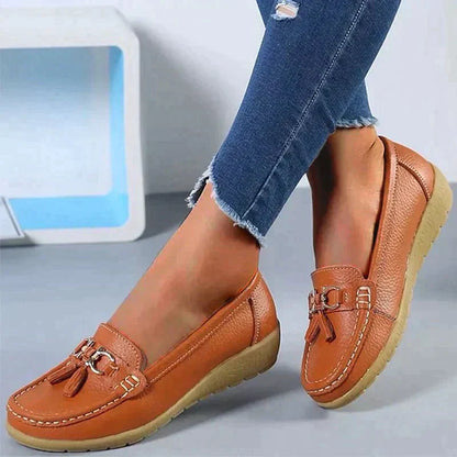 Women's flat shoes leather nurse shoes