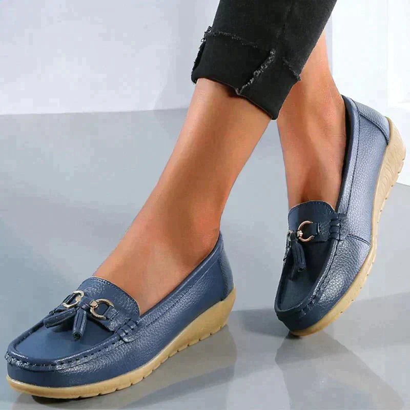 Women's flat shoes leather nurse shoes