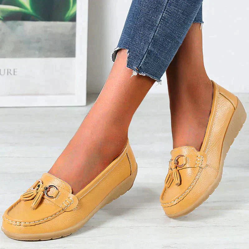 Women's flat shoes leather nurse shoes