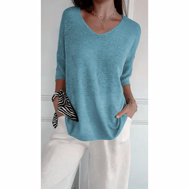 Melissa - Plain knit top with V-neck