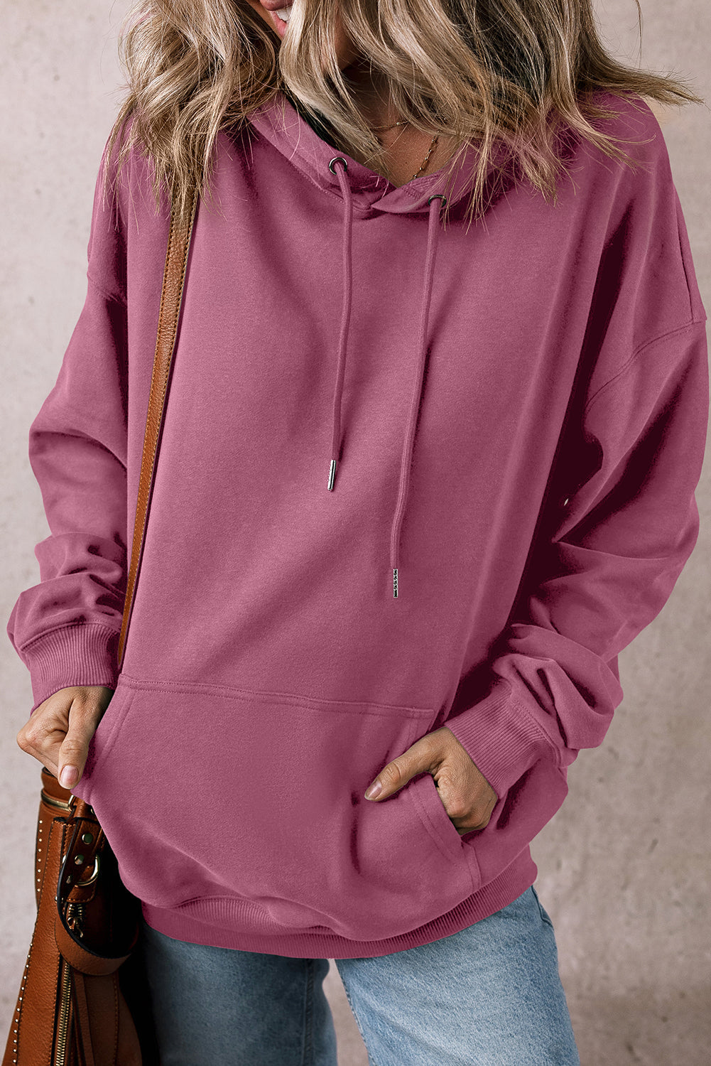 Jess | Thick hoodie with kangaroo pocket and fleece lining