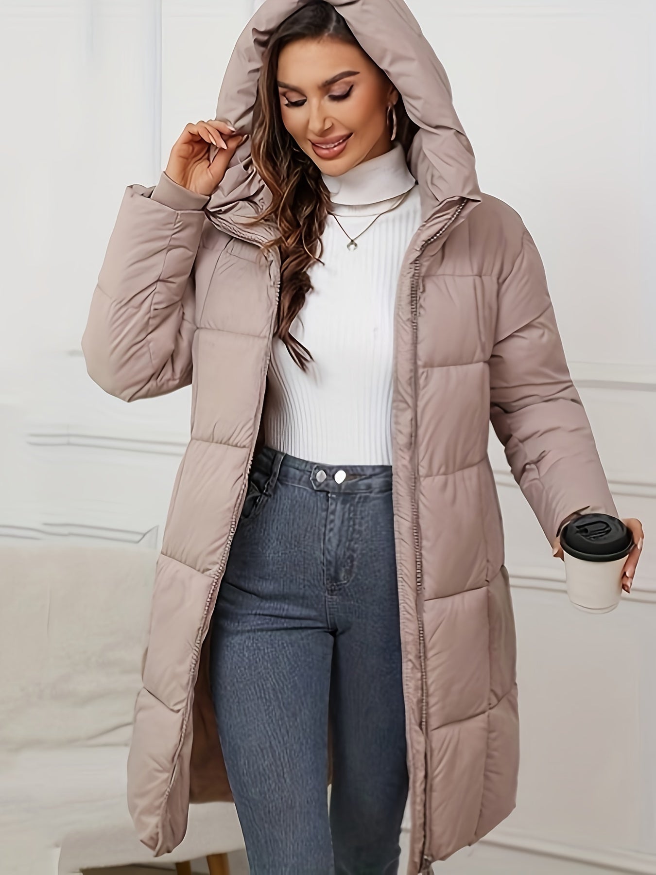 Casual warm mid-length puffer jacket with hood for women | Ideal for fall/winter