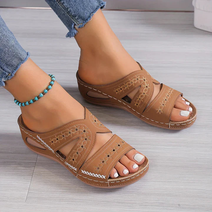 Alondra women's sandals | orthopaedically comfortable