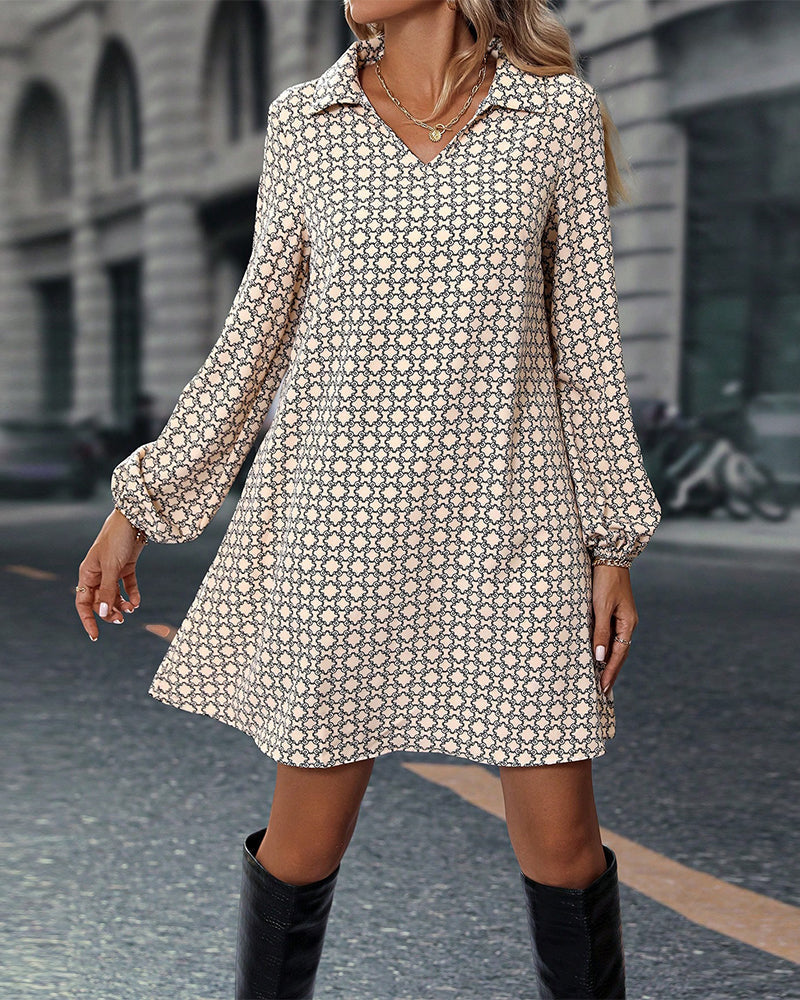 Long sleeve dress with print and lapels