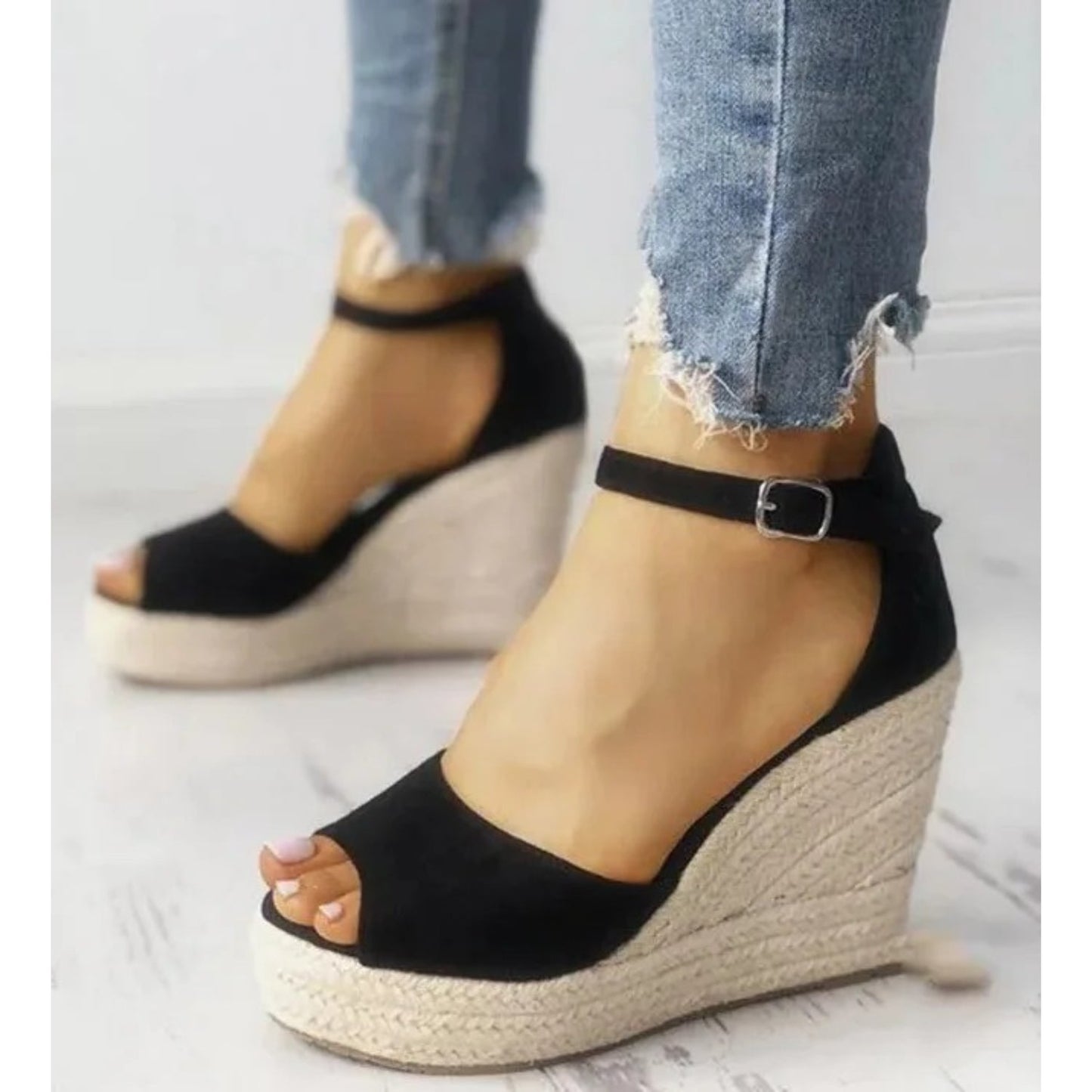 Summer wedge sandals with buckle strap - Timberly