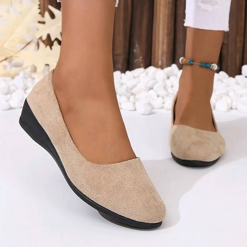 Sophia - solid slip-on shoes with flat soles