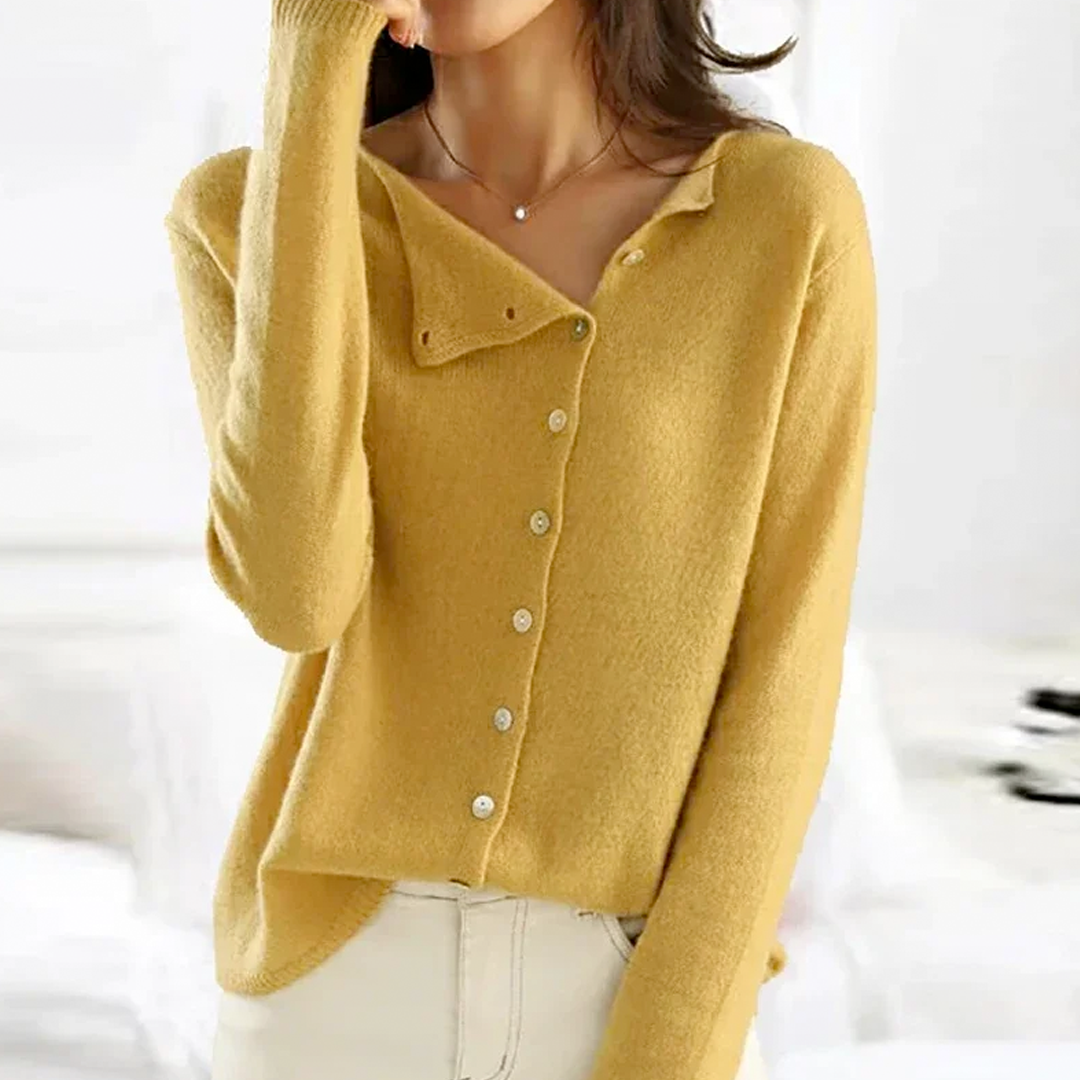 Buttoned sweater for women