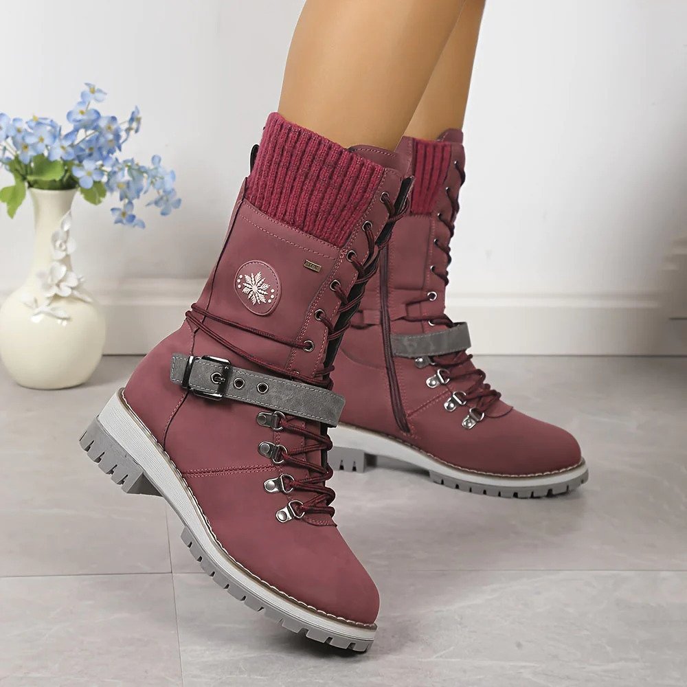 Fashionable high snow boots for women