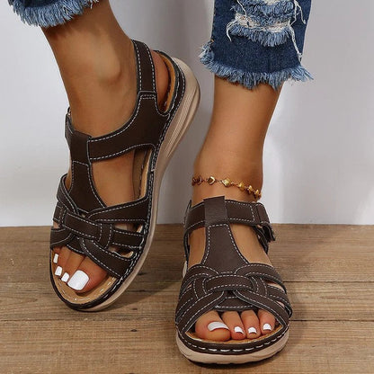 Comfort orthopedic sandals in vintage leather