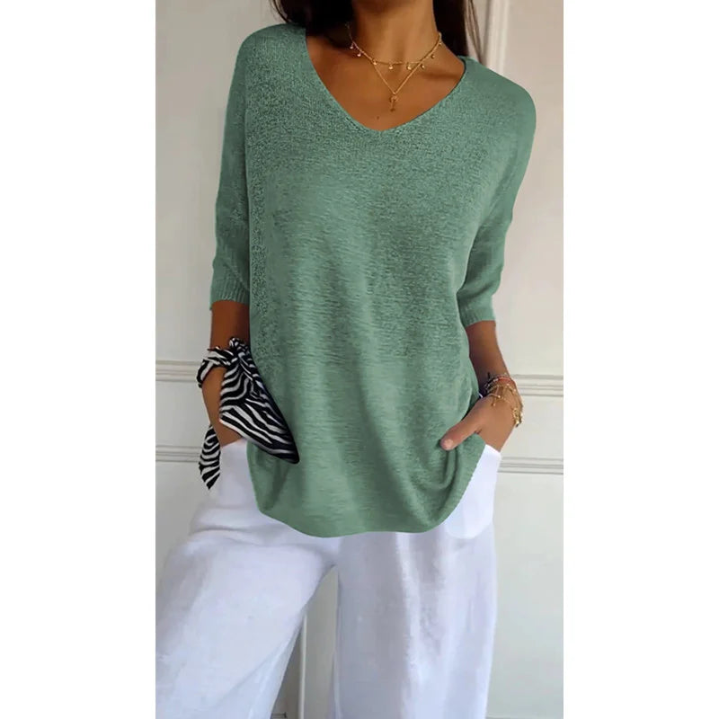 Brigitte - Unicolored V-Neck Knit Top