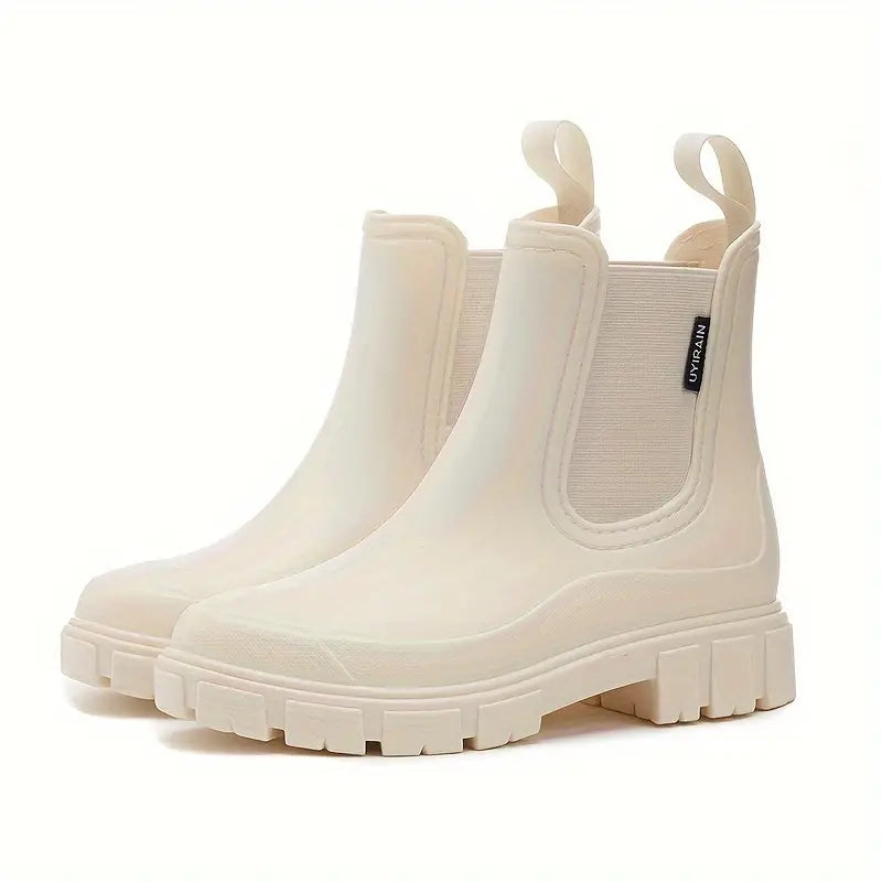 Lara - Fashionable rain boots for ladies.