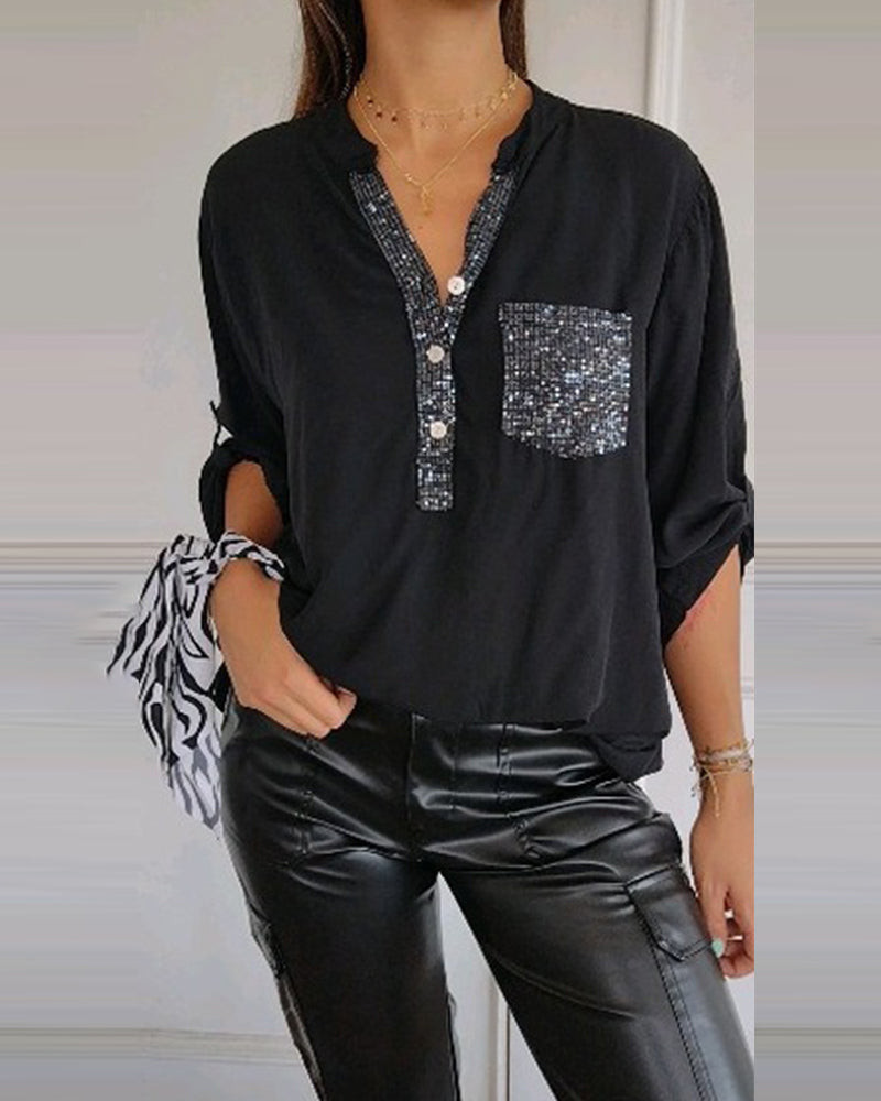 Loose blouse with sequins